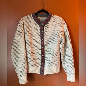 LL Bean Nordic Cardigan. US M